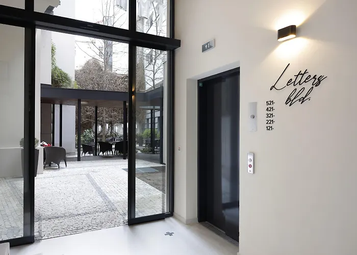 Three Crowns Hotel Прага